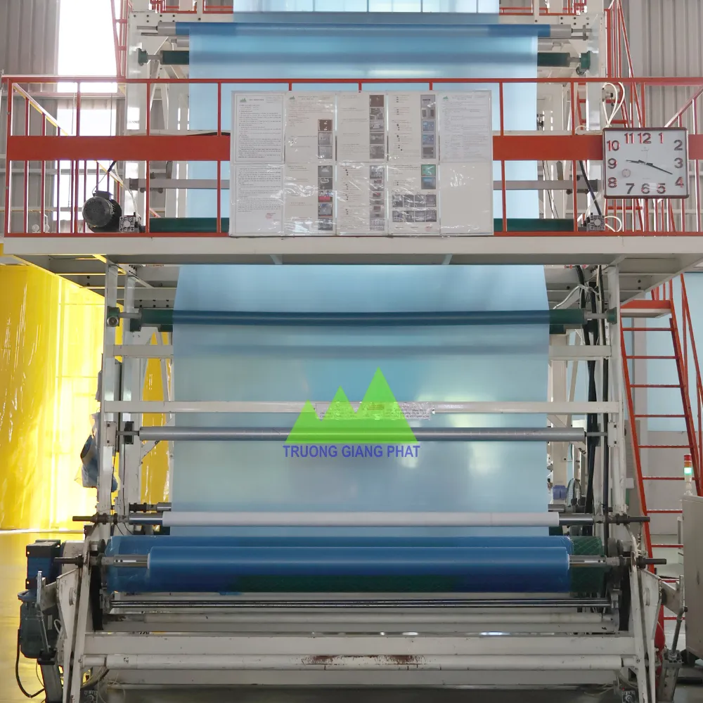 Màng nilon khổ lớn màu xanh